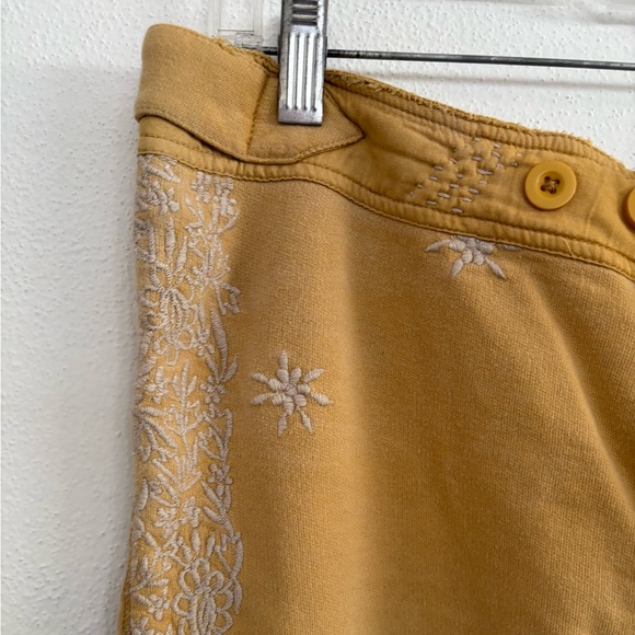 Magnolia Pearl Whistlestop Underjohns - Magnolia - Picture 4 of 13